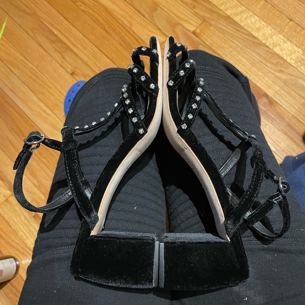 👹LOEFFLER RANDALL Elena Crystal Embellished Velvet Sandals T-strap Formal 8🔼 - Picture 7 of 8